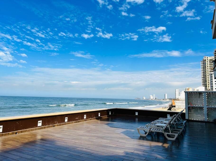 Depa Frente A La Playa By G P S Rentas Apartment Mazatlan Bagian luar foto